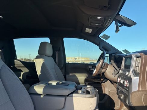 Used 2020 GMC Sierra 1500 Elevation w/ Elevation Convenience Package image 17