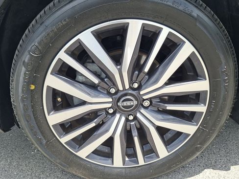 Used 2023 Nissan Kicks SV FWD image 24