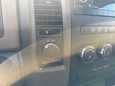 Used 2010 Dodge Ram 1500 Truck ST w/ ST Popular Equipment Group AWD/4WD image 16