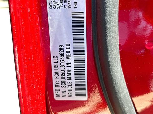 New 2026 RAM 2500 Lone Star AWD/4WD image 22