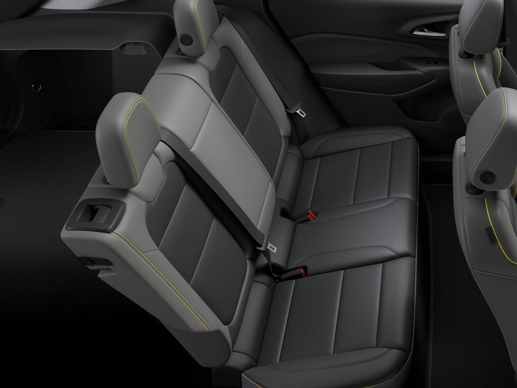 New 2026 Chevrolet Trax ACTIV FWD image 10