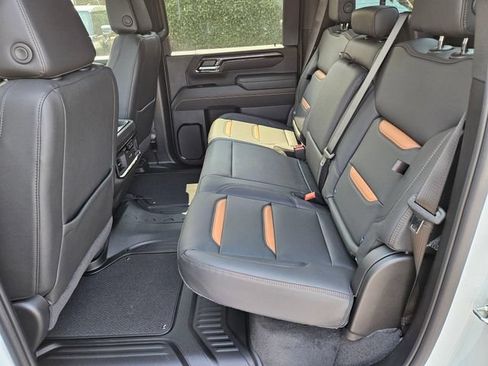 New 2026 GMC Sierra 3500 AT4 w/ AT4 Premium Plus Package AWD/4WD image 15