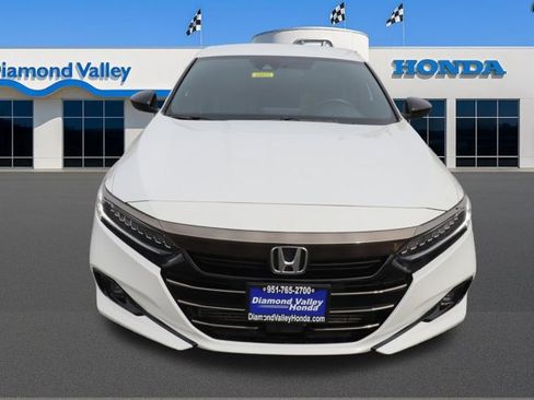 Used 2022 Honda Accord Sport image 2