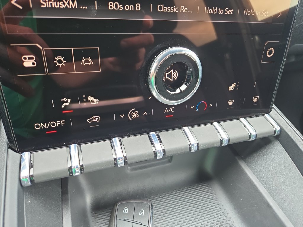 New 2026 GMC Terrain Elevation w/ Technology Package II FWD image 29