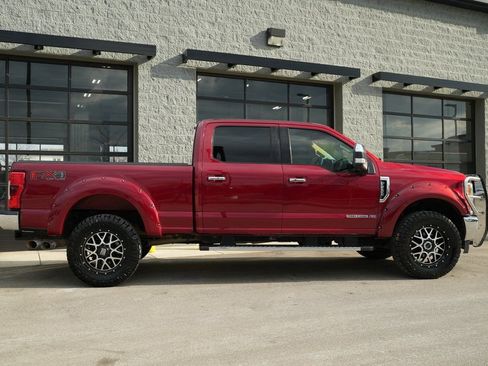 Used 2017 Ford F250 Lariat w/ Lariat Ultimate Package image 11