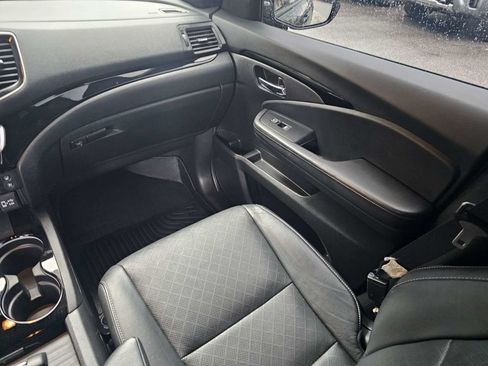 Used 2019 Honda Passport Elite image 18