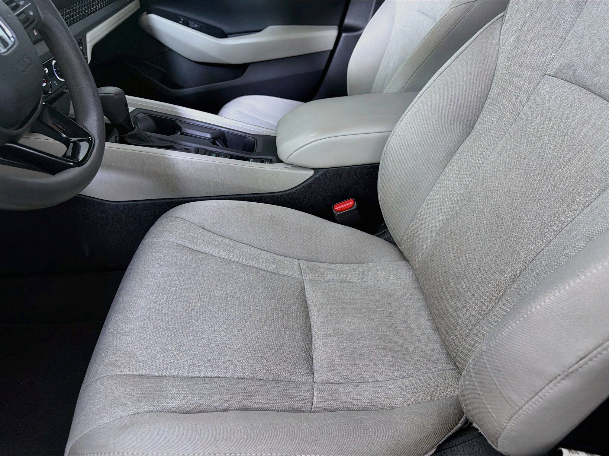 Used 2023 Honda Accord EX image 13