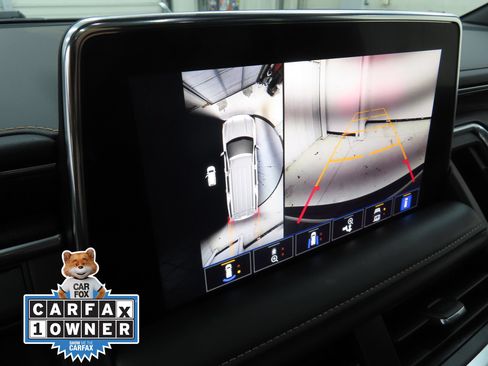 Used 2023 GMC Yukon XL AT4 w/ AT4 Premium Package AWD/4WD image 15