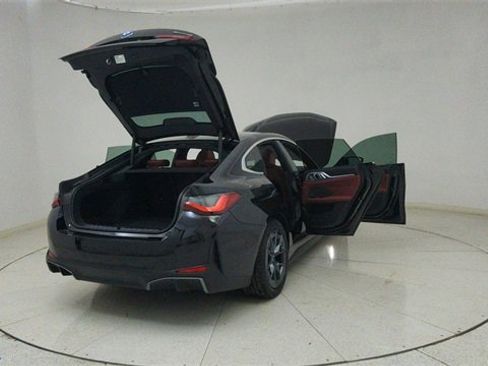 Used 2024 BMW i4 xDrive40i w/ Premium Package image 73