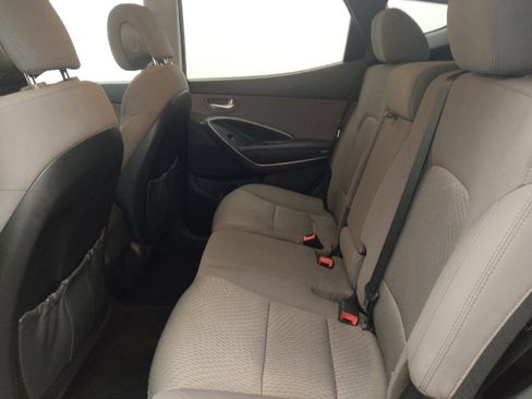 Used 2018 Hyundai Santa Fe Sport FWD image 18