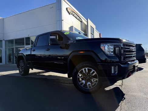 Used 2021 GMC Sierra 2500 AT4 w/ AT4 Preferred Package image 8