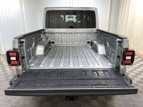 Used 2020 Jeep Gladiator Rubicon AWD/4WD image 43