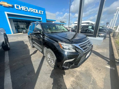 Used 2015 Lexus GX 460 Luxury AWD/4WD image 3