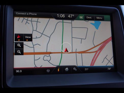 Used 2014 Ford F150 Platinum image 31