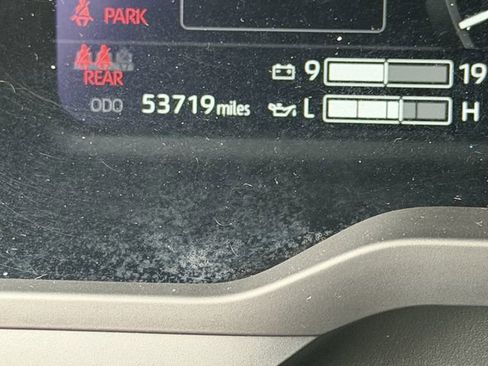 Used 2023 Toyota Tundra Platinum image 9