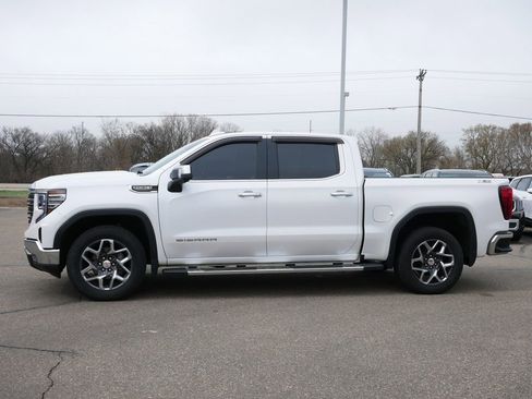 Used 2023 GMC Sierra 1500 SLT w/ SLT Premium Package image 4