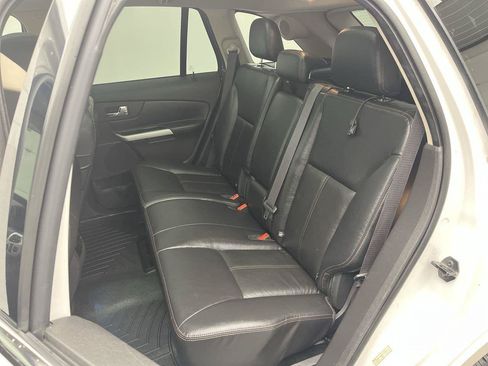 Used 2014 Ford Edge Limited w/ Equipment Group 301A AWD/4WD image 13