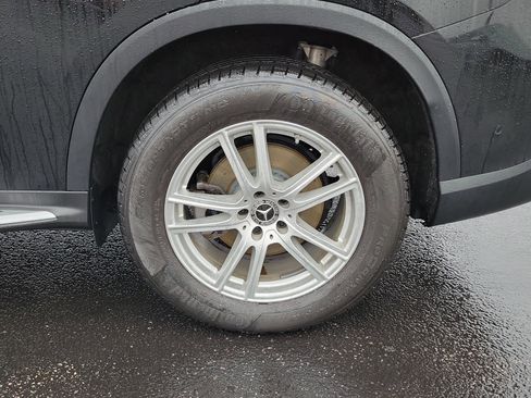 Used 2023 Mercedes-Benz GLC 300 4MATIC image 5