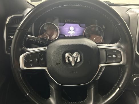 Used 2021 RAM 1500 Big Horn AWD/4WD image 17