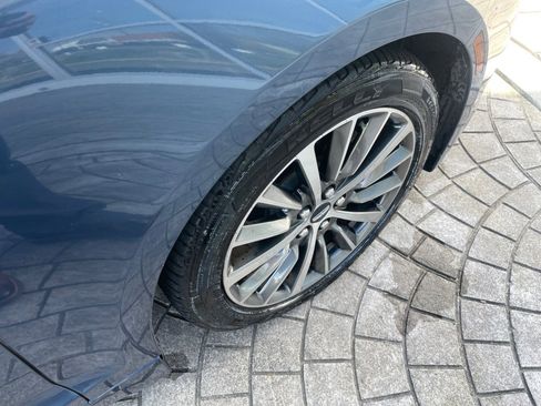 Used 2018 Lincoln MKZ Premiere image 31