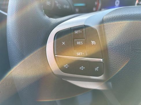 Used 2024 Ford Explorer XLT w/ Equipment Group 202A image 19