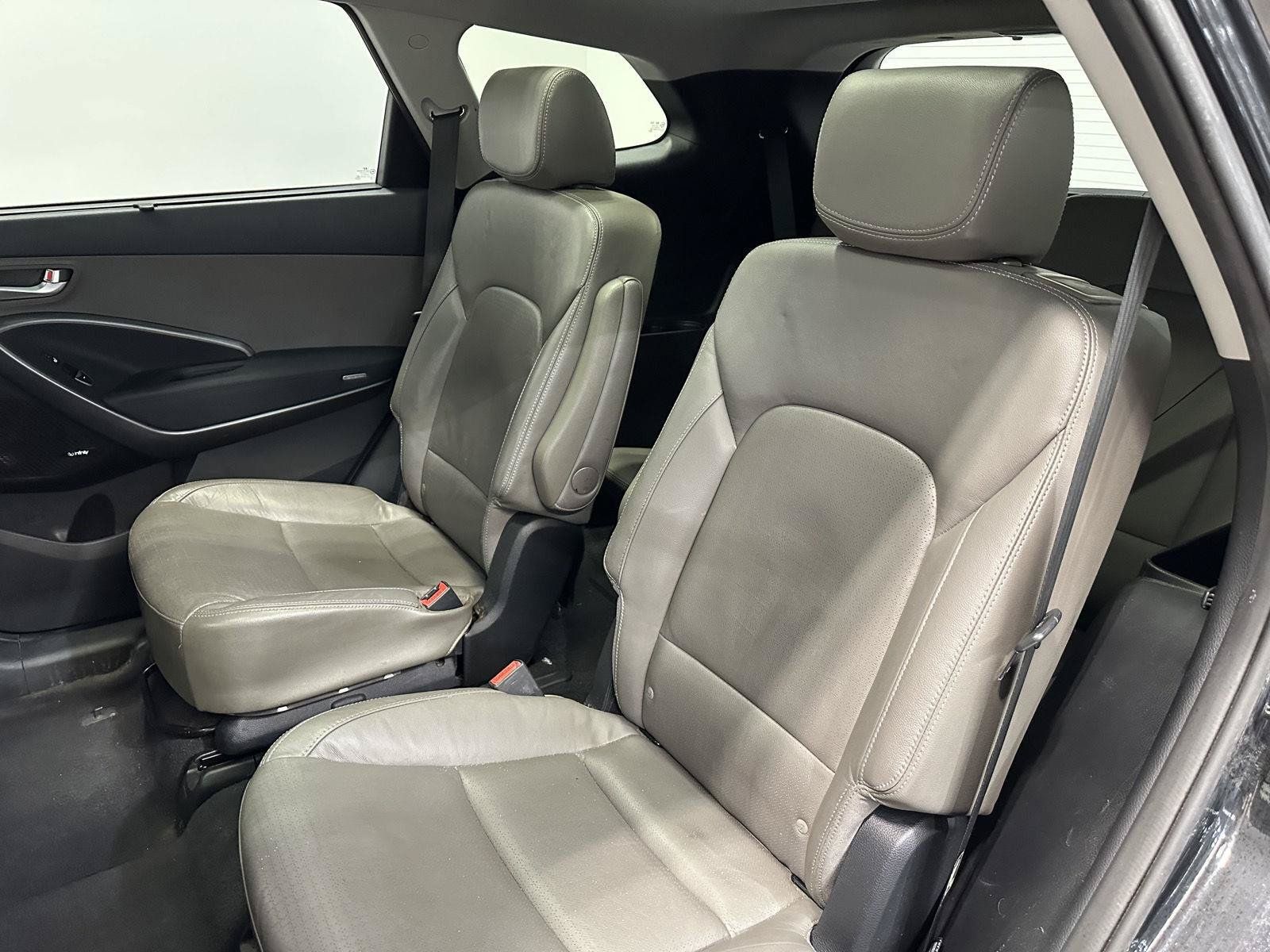 Used 2013 Hyundai Santa Fe Limited w/ Technology Pkg AWD/4WD image 27