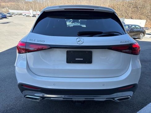 New 2026 Mercedes-Benz GLC 300 4MATIC image 4