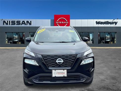 Used 2023 Nissan Rogue SV w/ SV Premium Package image 2