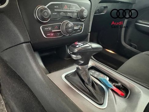 Used 2022 Dodge Charger R/T w/ Performance Handling Group RWD image 29