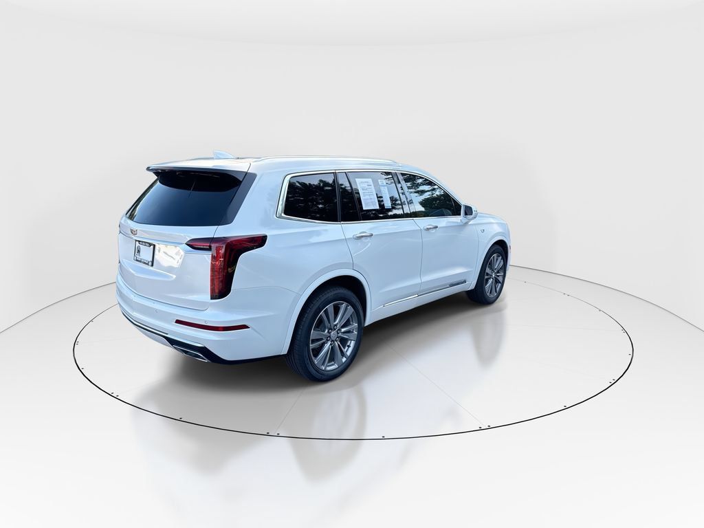 Used 2020 Cadillac XT6 Premium Luxury FWD image 8