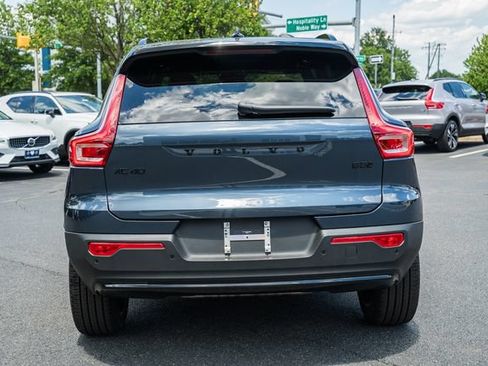 New 2026 Volvo XC40 B5 Ultra w/ Climate Package AWD/4WD image 6