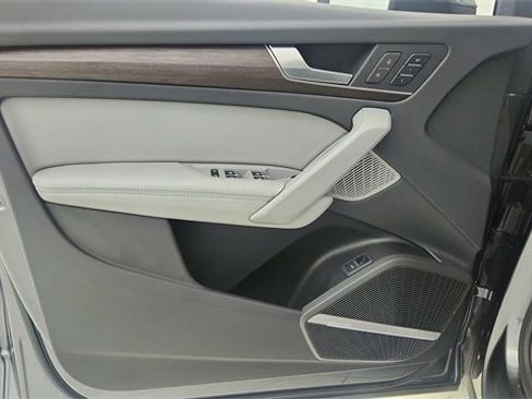 Used 2024 Audi Q5 2.0T Premium Plus w/ Premium Plus Package image 35