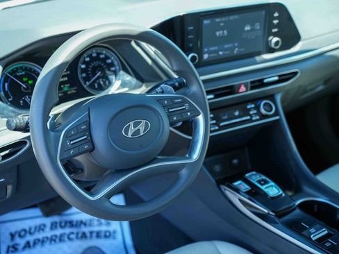 Used 2023 Hyundai Sonata Blue FWD image 24