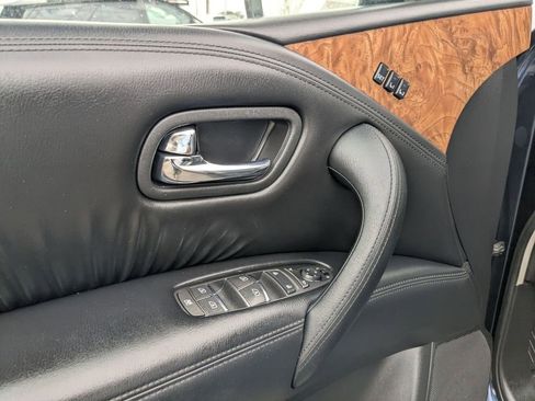 Used 2023 Nissan Armada SL image 14