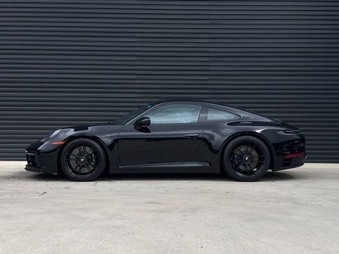 Certified 2022 Porsche 911 Carrera 4 GTS AWD/4WD image 2