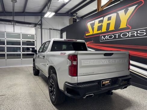 Used 2020 Chevrolet Silverado 1500 LT Trail Boss w/ Safety Package AWD/4WD image 14