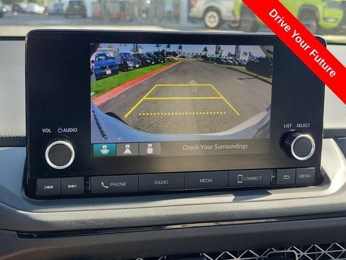 Used 2025 Honda Accord LX image 12