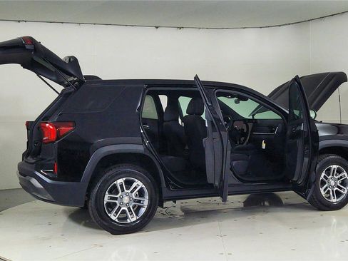 Used 2026 GMC Terrain Elevation image 12