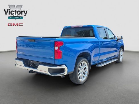 Used 2023 Chevrolet Silverado 1500 LT RWD image 16
