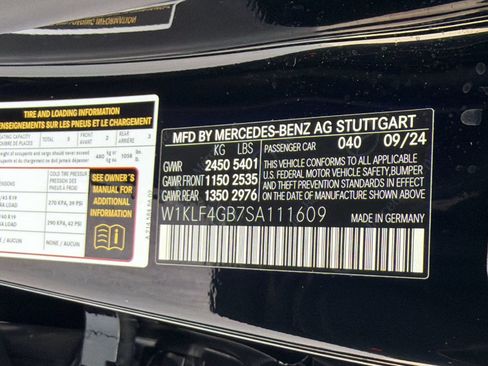 Used 2025 Mercedes-Benz E 350 Sedan image 25
