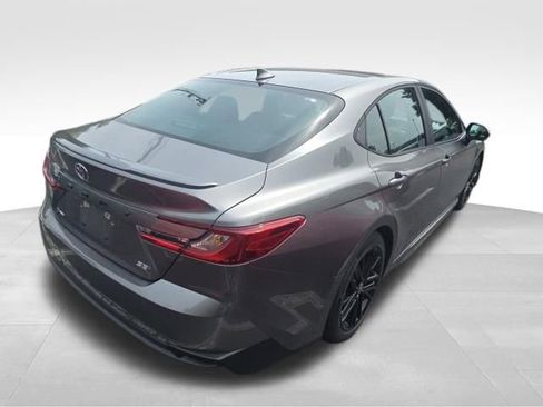 Used 2025 Toyota Camry SE FWD image 7