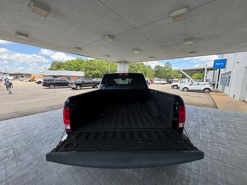 Used 2018 RAM 3500 Lone Star AWD/4WD image 9