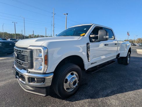 Used 2025 Ford F350 XL image 8