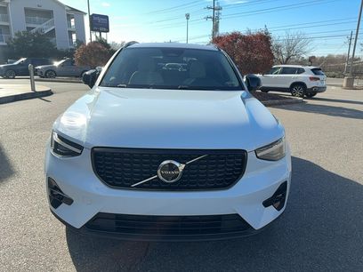 Certified 2024 Volvo XC40 B5 Ultimate w/ Protection Package Premier