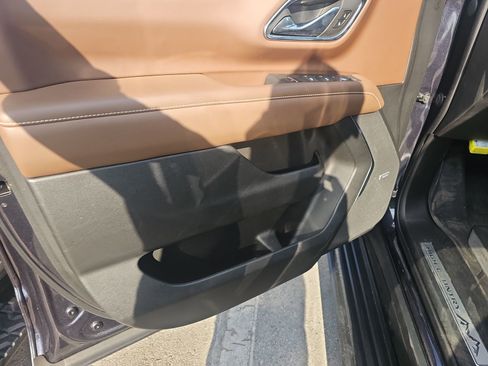 Used 2023 Chevrolet Tahoe High Country image 10