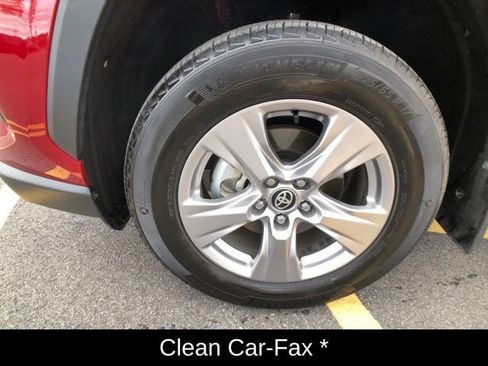 Used 2025 Toyota RAV4 XLE image 9