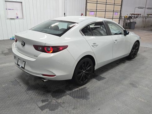 Used 2025 MAZDA MAZDA3 s FWD image 9