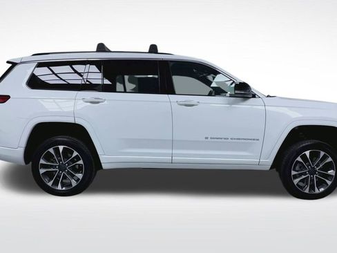 Used 2024 Jeep Grand Cherokee L Overland w/ Trailer Tow Package image 26