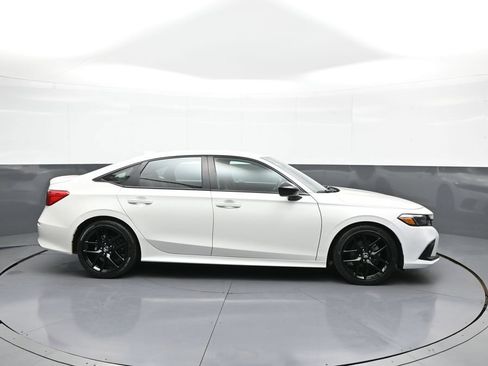 Certified 2023 Honda Civic Sport image 5