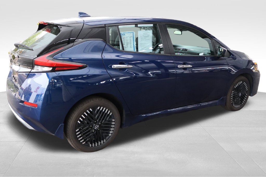 Used 2024 Nissan Leaf SV Plus FWD image 15